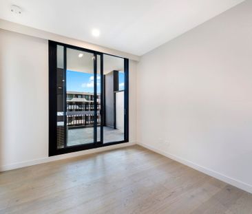 Modern Luxury Living - Photo 2