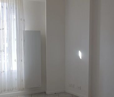 Location Appartement 1 pièces 22 m2 à Vitry-sur-Seine - Photo 2