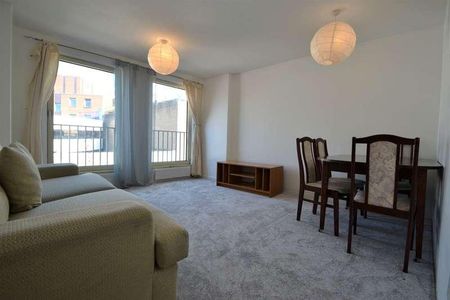 Union Street, Kingston Upon Thames, KT1 - Photo 2