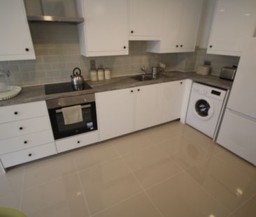 3 Bedroom Apartment - Photo 1