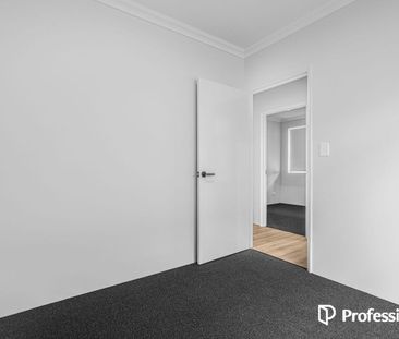 Brand New 4 x 2 Rear Villa - Photo 2