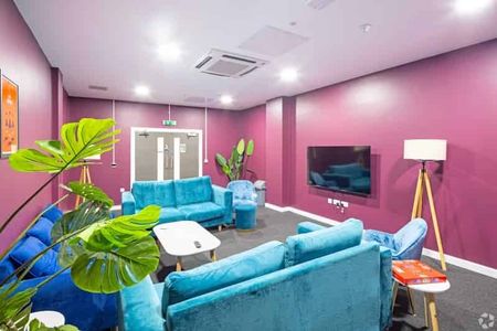 Silver Studio - Photo 2