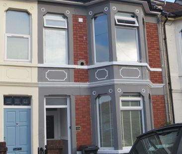 Double Room - 10 mins bus or cycle to town - Photo 1