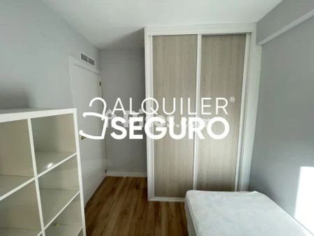 Piso en alquiler en Latina - Foto 5