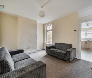 4 bedroom terraced house to rent - Photo 6