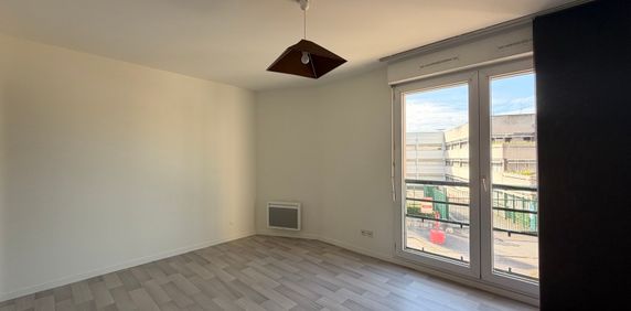 Location Appartement 1 Pièce 25 m² - Photo 2