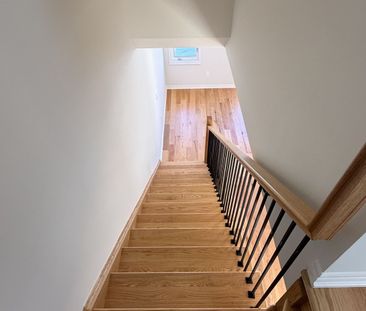 For Lease - 5882 Saigon Street, Mississauga, Ontario - Photo 1