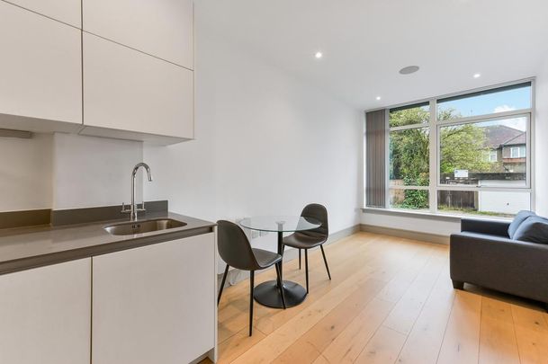 1 bedroom apartment to rent - Photo 1