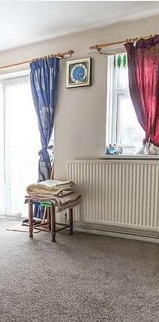 Damsonwood Road Southall, UB2 - Photo 1