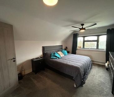 3 bedroom detached house to rent - Photo 5