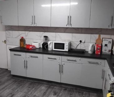 1 bedroom house to rent - Photo 2