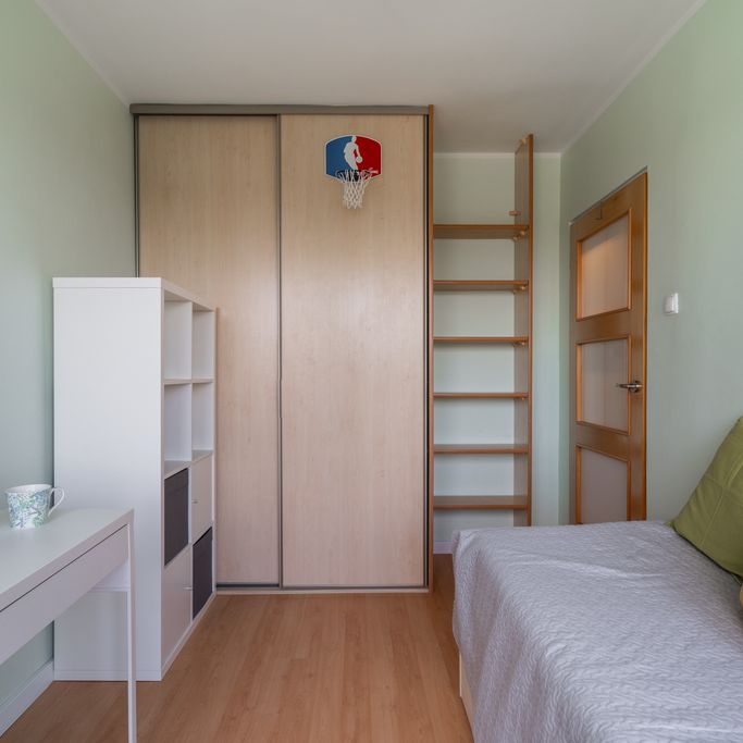 Dwupokojowe mieszkanie os. Zawadzkiego + kom. loka - Photo 1