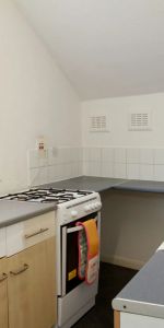 Myrtle Road (1 bed flat) - Photo 3