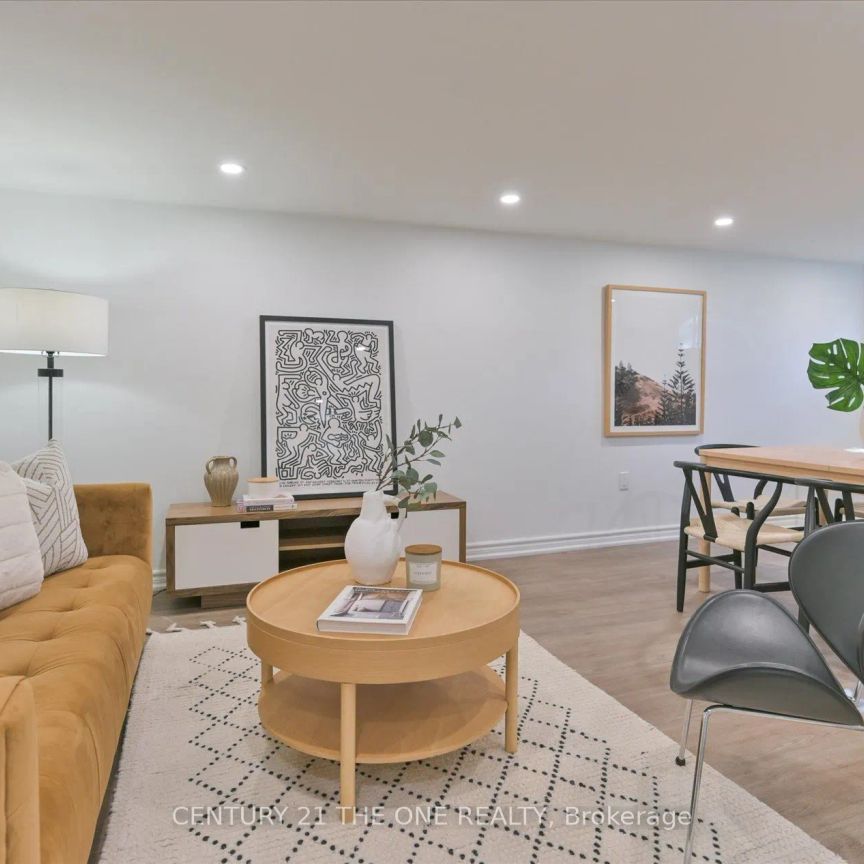 421 Browndale Crescent #Basement - Photo 1