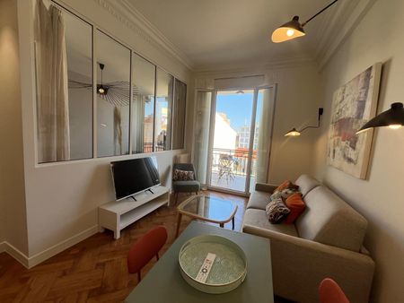 Location Appartement 2 pièces 39m² NICE 06000 - Photo 2