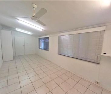 LARGE FAMILY HOME IN A1 LOCATION! - Photo 2