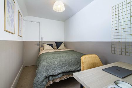 5 bedroom terraced house to rent - Photo 2