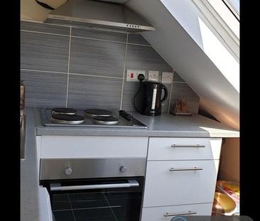 Studio to rent - Photo 6