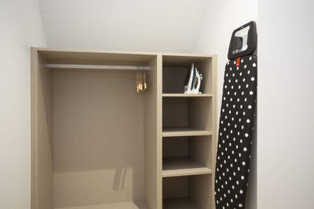 Moderno ático con terraza cerca de los Jardines de Turia - Photo 3