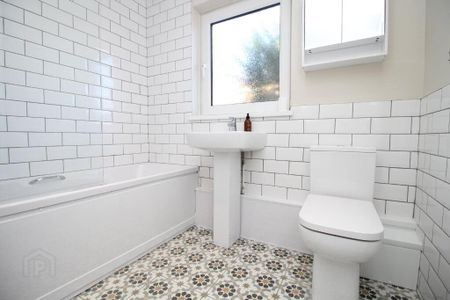 11 Holland Drive, Belfast, BT5 6EH - Photo 3