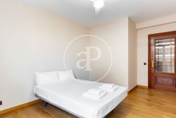 Flat for rent with Terrace in San Francesc (Valencia)