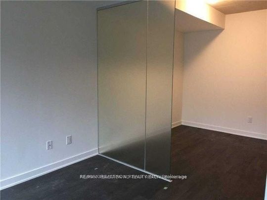 Thompson Residence Lofts 621-629 , #417 - Photo 1
