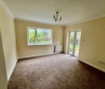 3 Bed Semi Detached Lindrick Drive Leicester LE5 - Ace Properties - Photo 3