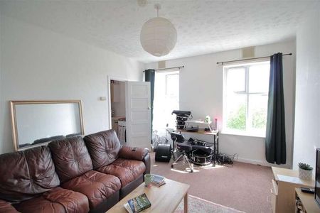 Brixton Hill Court, Brixton Hill, SW2 - Photo 2