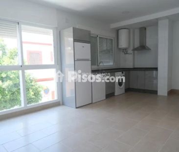 Piso en alquiler en El Cerro - Photo 3