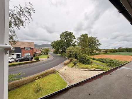 5 bedroom detached house to rent - Photo 5