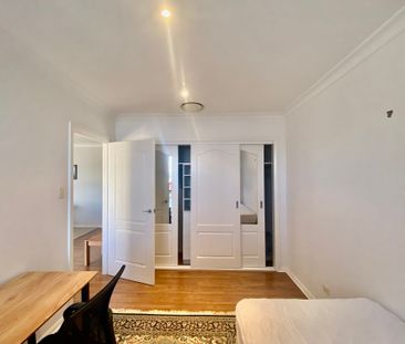 WATERFRONT FLAT WITH WATER & ELECTRICITY INCLUDED - Photo 4