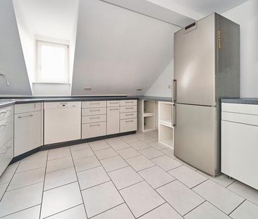 3 Zi DG-Wohnung in historisch geprägtem Stadthaus im Herzen der Bie... - Photo 2