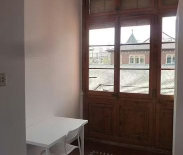 Carrer de Girona, Barcelona, Catalonia 08009 - Photo 2