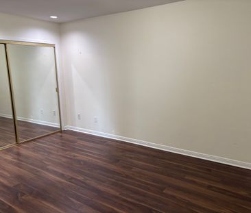 For Lease - 948 Simcoe Street Unit# A, Oshawa, Ontario - Photo 4