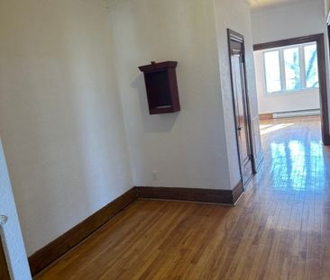 5198 Rue Byron, H3W 2E9, H3W 2E9, Montréal - Photo 2