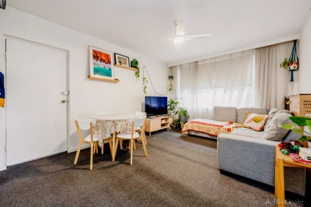 2 Bed, 1 Bath - Photo 1