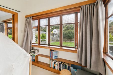 Fully furnished, warm 2 bedroom home - Photo 4