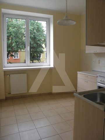 Mieszkanie na wynajem - Photo 3