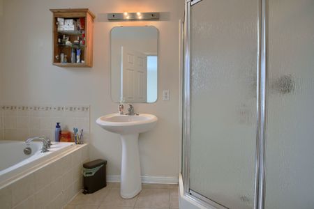 For Lease - 508 Aberfoyle Circle, Kanata, Ontario - Photo 5