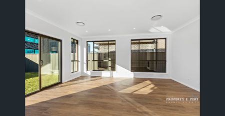 Affordable Single Level Beautiful Home - Photo 2