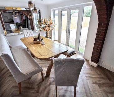 3 bedroom bungalow to rent - Photo 4