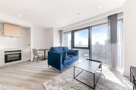 Nestled in the vibrant area of Marsh Wall, London, this brand new luxury apartment at Aspen offers an exceptional living experience. - Photo 2