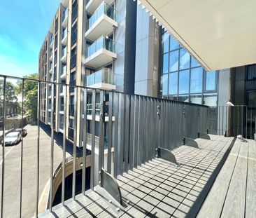 2 Bed Flat, Charter House, IG1 - Photo 1