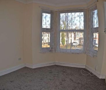 Northbrook Road, Ilford, IG1 - Photo 1