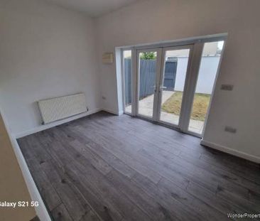 2 bedroom property to rent in Hull - Photo 6