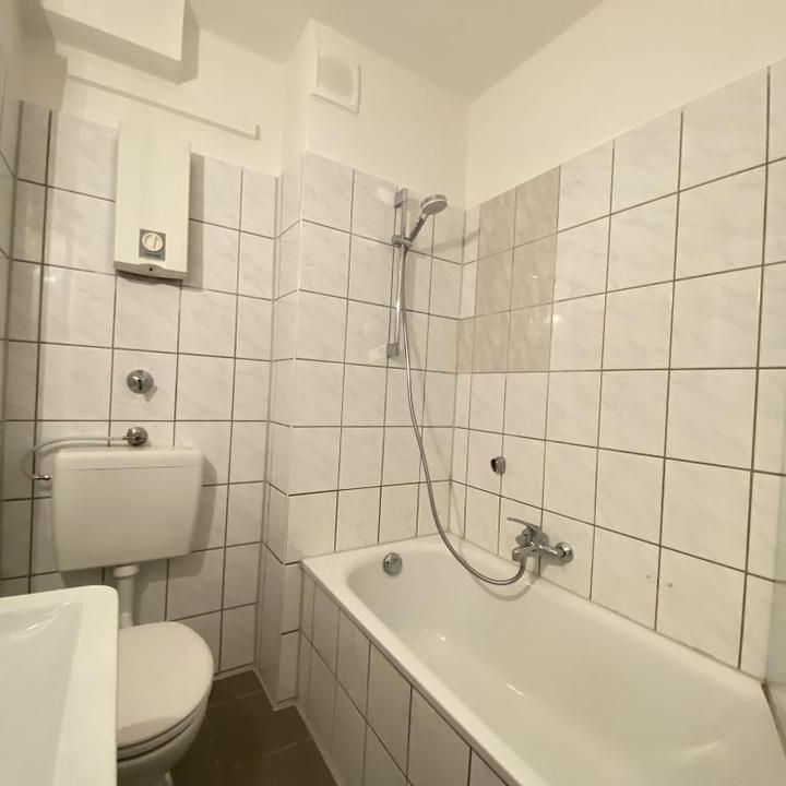 **Anrufen- Besichtigen- Einziehen** - Photo 1