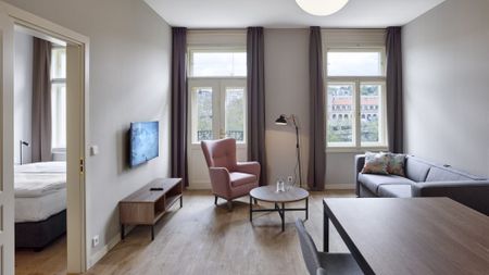 Moderní plně vybavené apartmány 2+kk k pronájmu v centru Prahy - Photo 2