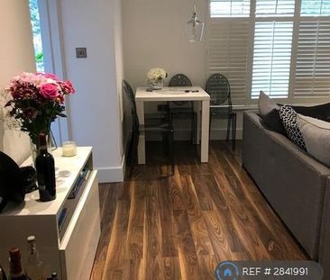 2 bedroom maisonette to rent - Photo 6