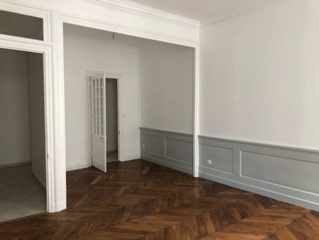 Appartement T3 A Louer - Lyon 2eme Arrondissement - 94.86 M2 - Photo 4