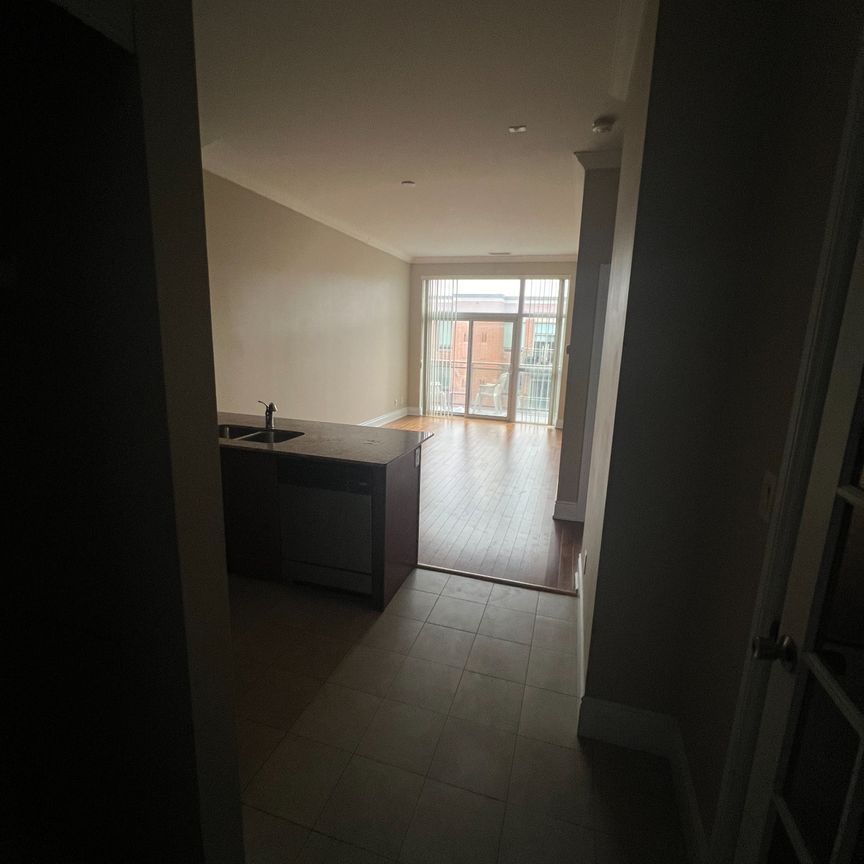 For Lease - 281 Woodbridge Avenue Unit# 606, Vaughan, Ontario - Photo 1